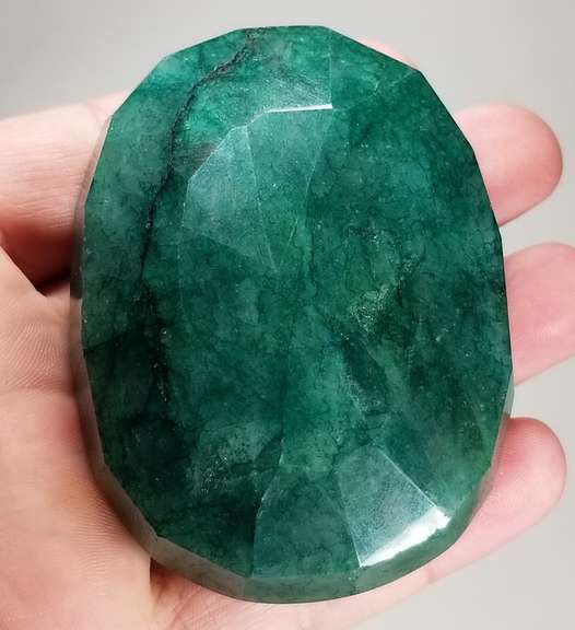Massive 890ct rich green Brazilian Emerald