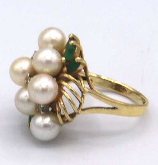 LADIES 14 KT PEARL EMERALD AND DIAMOND RING