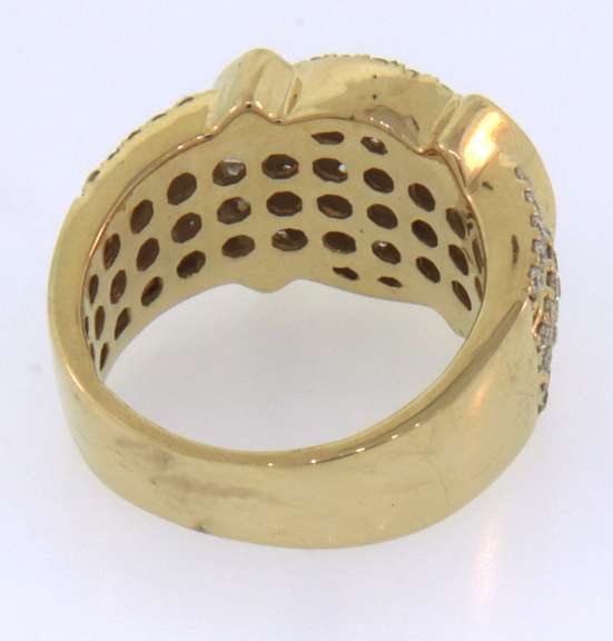 Excellent Men's 14kt Yellow Gold Diamond Ring