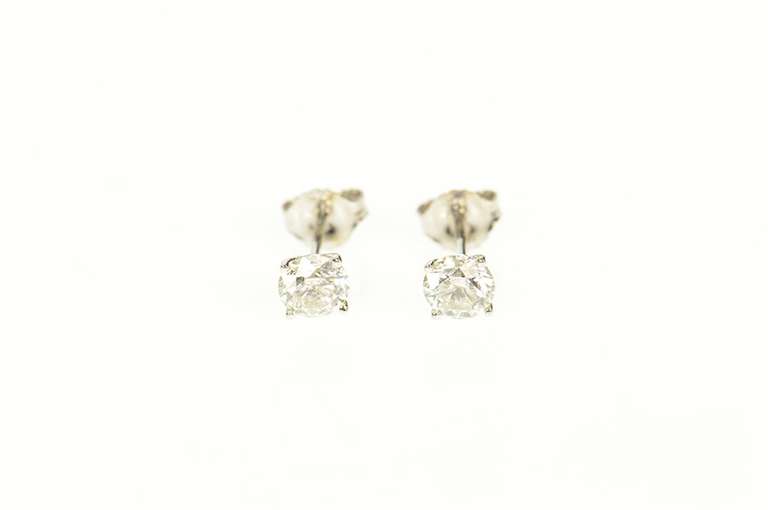 14K White Gold 0.90 Ctw Diamond Solitaire Classic Stud Earrings