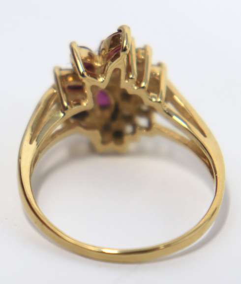 Gorgeous Ruby Diamond Cluster Yellow Gold Ring