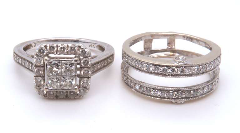 LADIES 14 KT WHITE GOLD DIAMOND RING