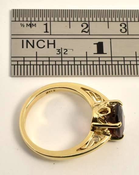 Classic Garnet Ring