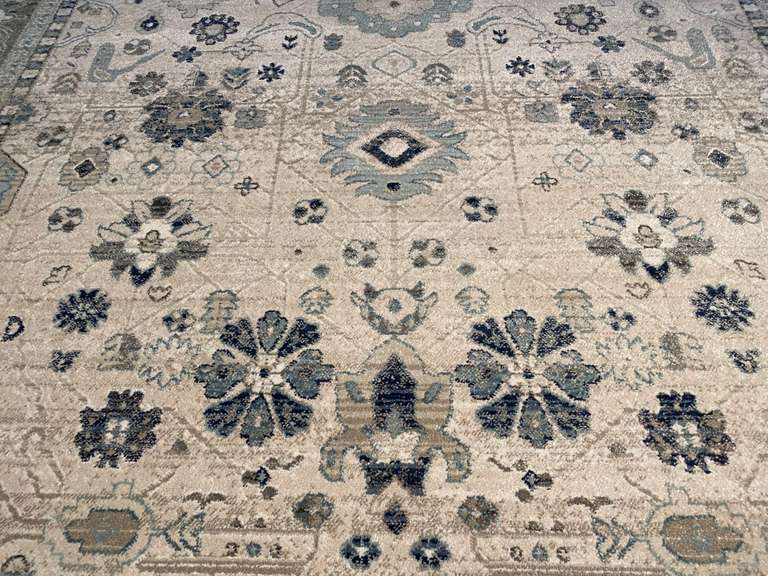 STUNNING VINTAGE REPRO RUG 6x8