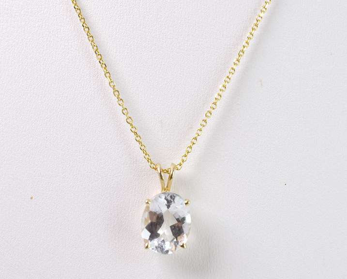 Enchanting White Crystal Pendant Necklace in 14K Yellow Gold