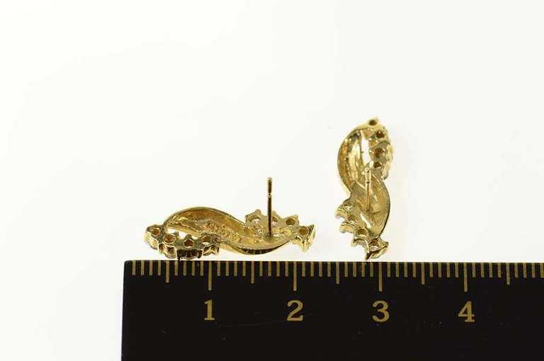 14K Yellow Gold Diamond Twist Design Bar Statement Earrings