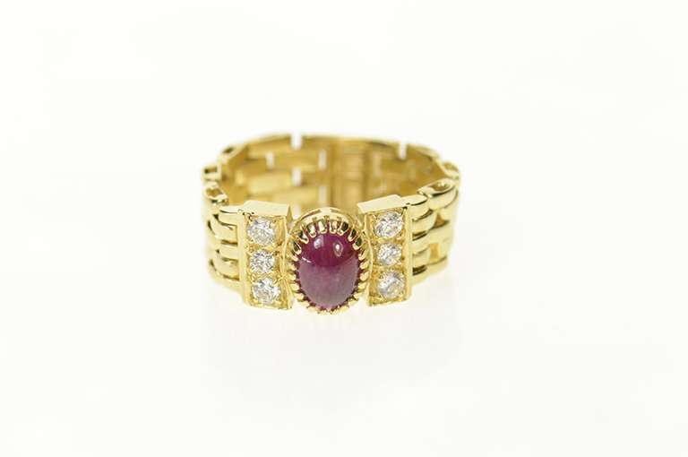 10K Yellow Gold Oval Ruby Diamond Accent Chain Band Ring
