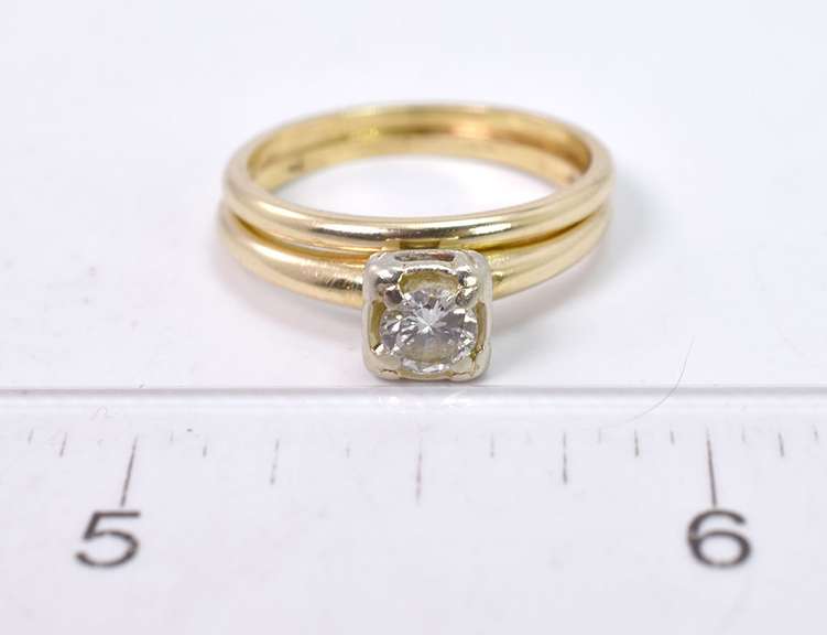 Vintage Diamond Wedding Set in 14KT