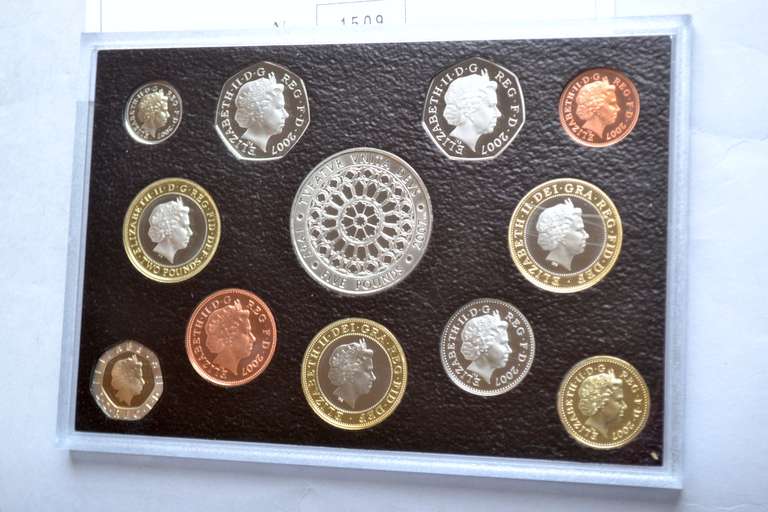 Scarce 2007 UK Executive Proof Set