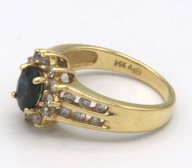 Ladies 14 KT SAPPHIRE AND DIAMOND RING