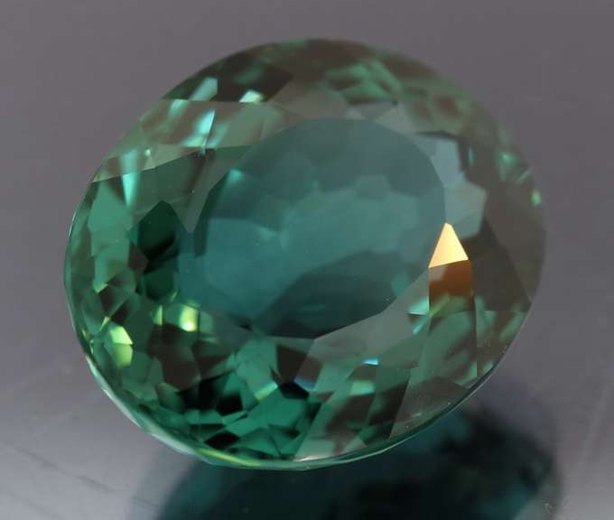 Huge! 24.08ct blue green Hydrothermal Amethyst