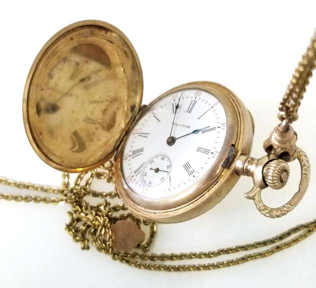 Antique Waltham Pocket Watch with Original Box and a 23 inch Adjustable Chain - WORKING!