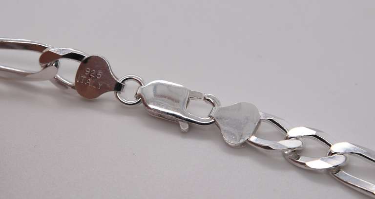 Beautiful Sterling Silver Figaro Chain Necklace