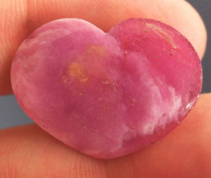 Vey unique 16.80ct Ruby cabochon
