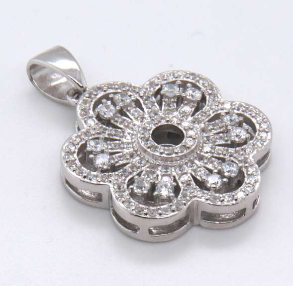 Flower Shaped Sterling Silver Pendant with Cubic Zirconias