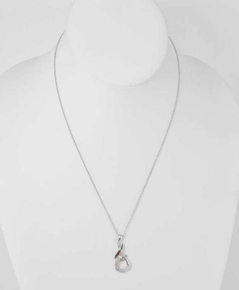 Sterling Silver Black And White Gemstone Necklace.