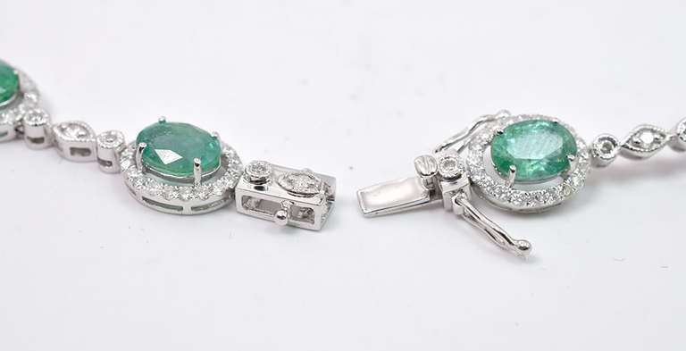 Stunning Emerald & Diamond Necklace, 14KT