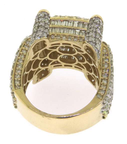 Impressive +7ctw Diamond Men's Ring in 10kt