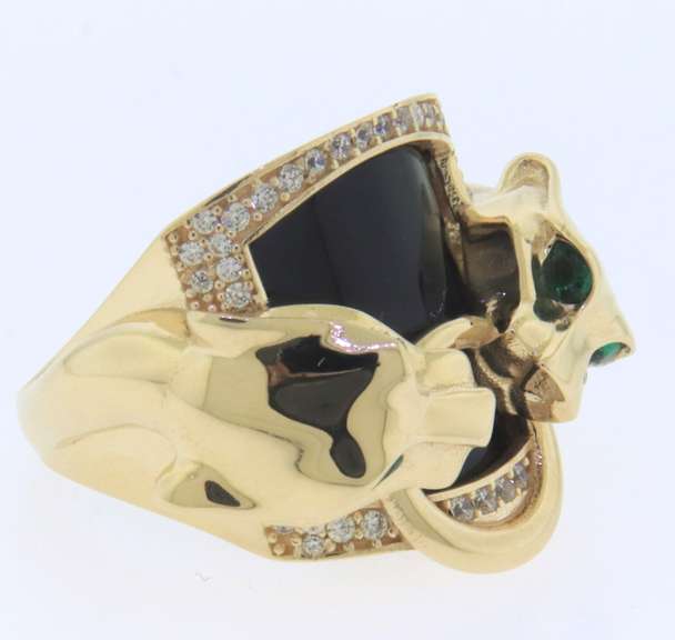 Charming Yellow Gold Panther Black Onyx Ring