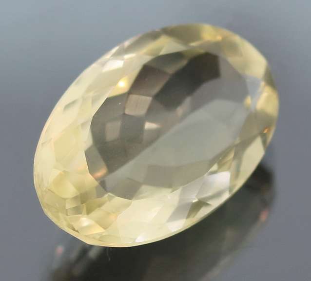 Amazing 11.6ct golden yellow unheated Citrine