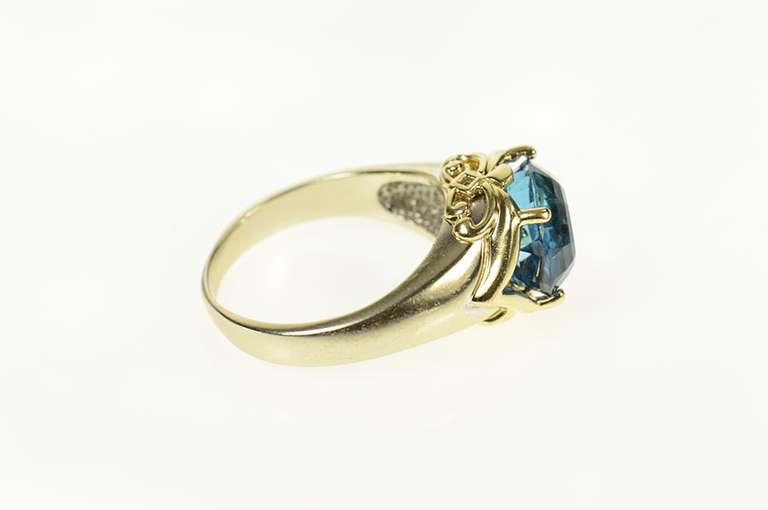 14K Yellow Gold London Blue Topaz Ornate Cocktail Ring