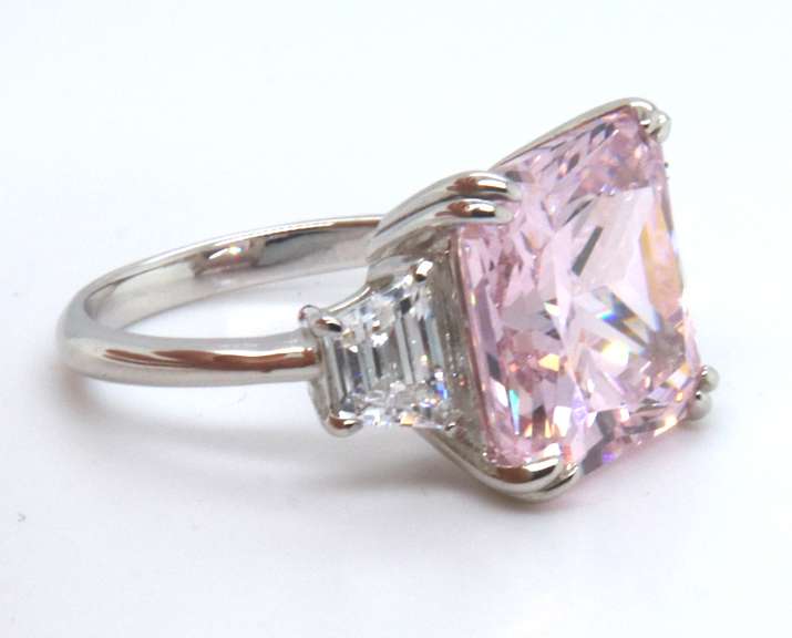 Pink and White Cubic Zircoani Ring