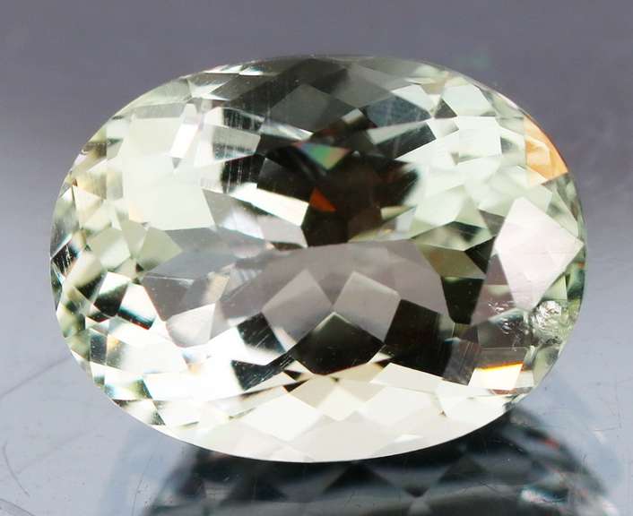 Brilliant 7.24ct natural platinum green Amethyst