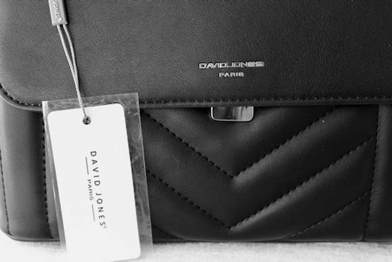 New Arrival Black Color Hand Bag By David Jones