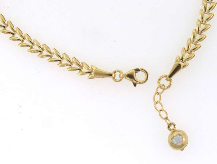 Dashing 14kt Yellow Gold Infinity Bracelet