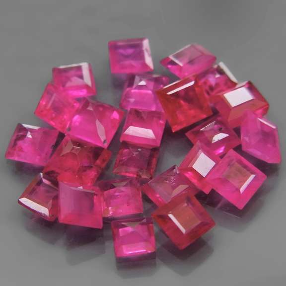 Premium 3.24ct 23 piece princess cut Ruby set