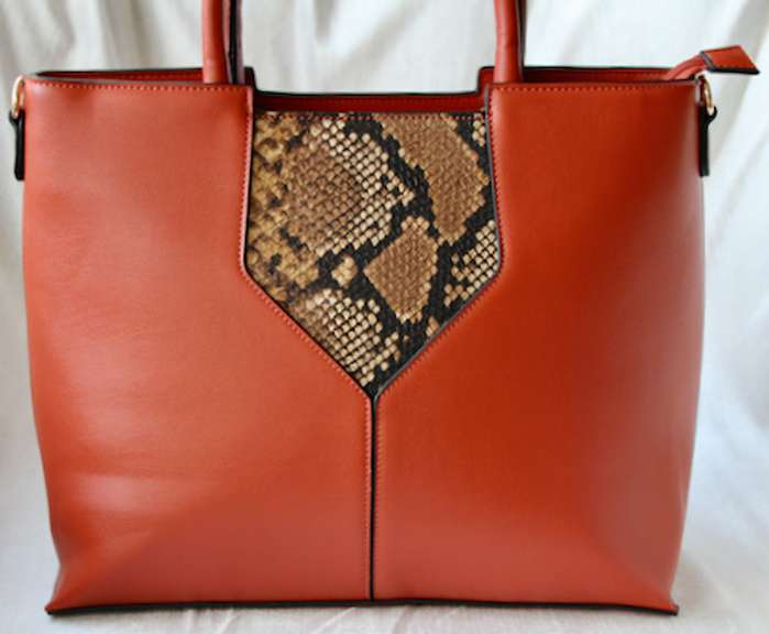 100% Fine leather Designer Style Bag