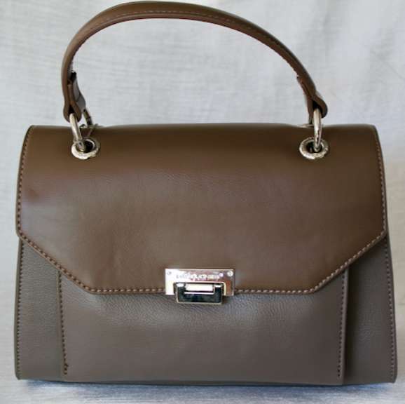 New Arrival Two tone Color Hand Bag By David Jones