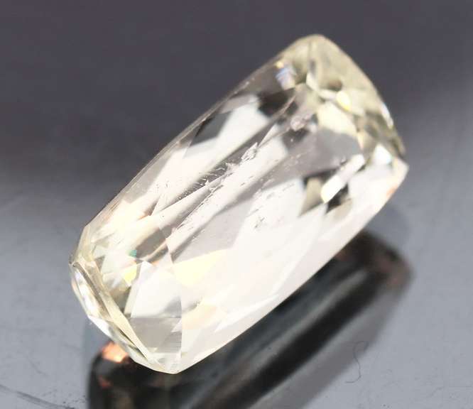 Striking 11.62ct high fire champagne Kunzite