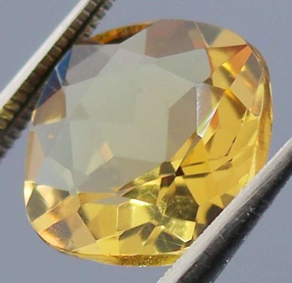 Glistening 4.49ct cushion cut untreated Whiskey Citrine