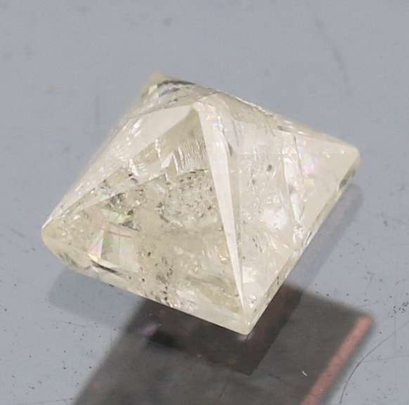 Princess Cut! 0.37ct untreated fancy color Diamond