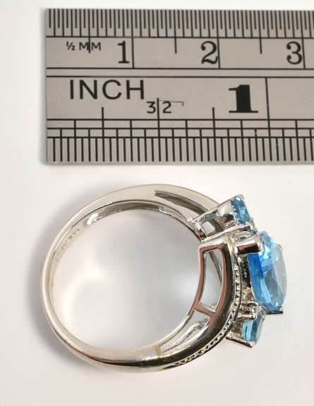 Bold WG Blue Topaz Ring