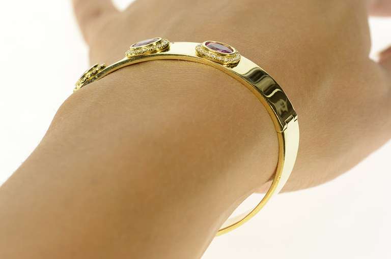 18K Yellow Gold 7.36 Ctw Pink Sapphire Diamond Halo Bangle Bracelet