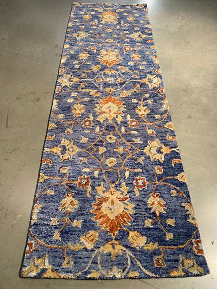 MAGNIFICENT ALLOVER DESIGN 8' RUNNER