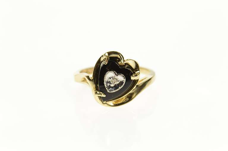 10K Yellow Gold Heart Black Onyx Diamond Bypass Retro Ring