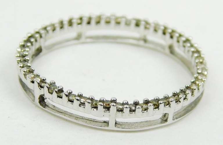 10K White Gold Diamond Eternity Pendant