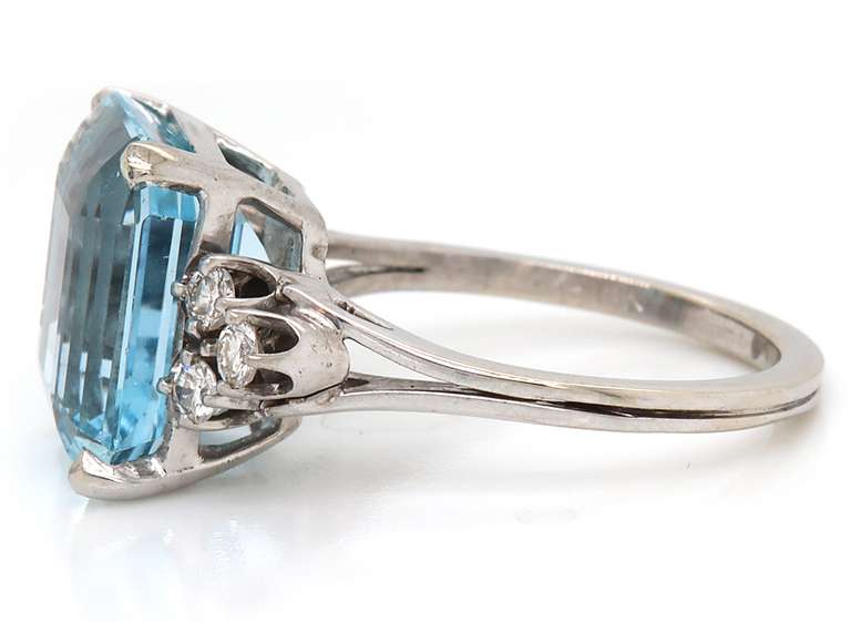 Master Piece 18kt Aquamarine and Diamond Ring with LGL Cert