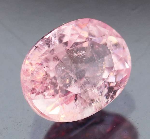 Bubblegum pink! 1.65ct UNHEATED pink Morganite