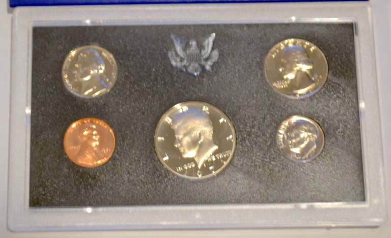 Odd Lot US Proof Sets. 1971 1974-6 1978 and 1999