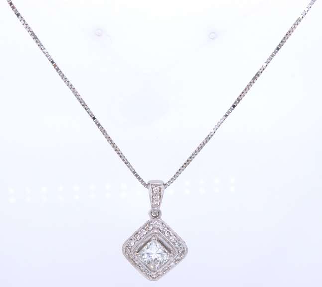 Incredible White Gold Diamond Pendant on Chain