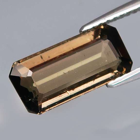 Outstanding 3.37ct smoky Tourmaline