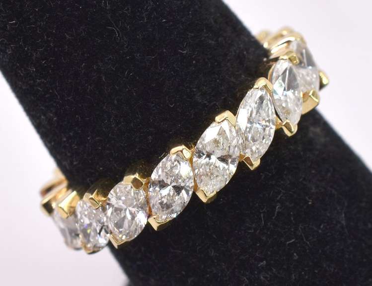 Glimmering Ladies Eternity Diamond Ring in 14K Yellow Gold