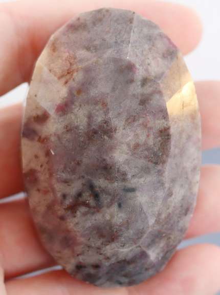 Eye catching 140ct UNTREATED emerald cut Ruby