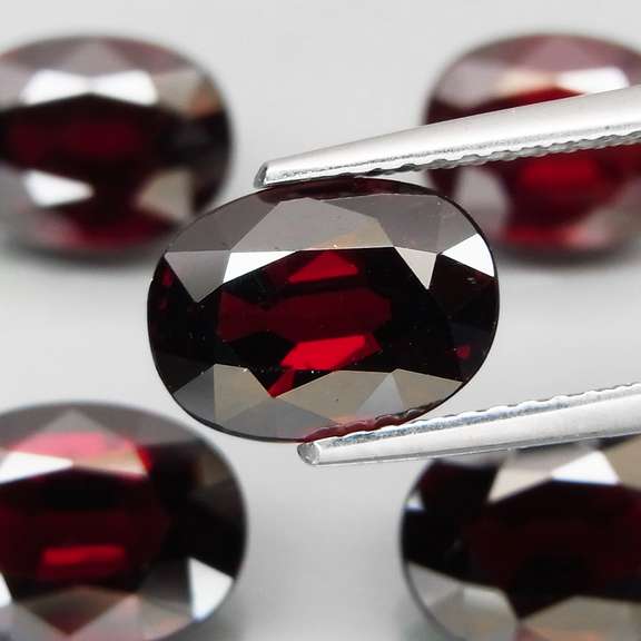 Stunning 14.45ct 5 piece untreated Garnet set
