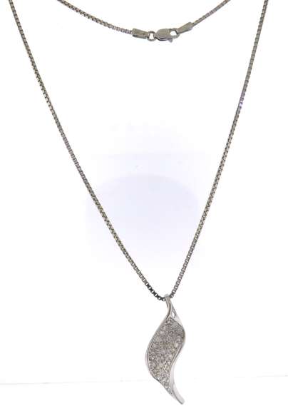 14kt Gold Feather Design Diamond Necklace