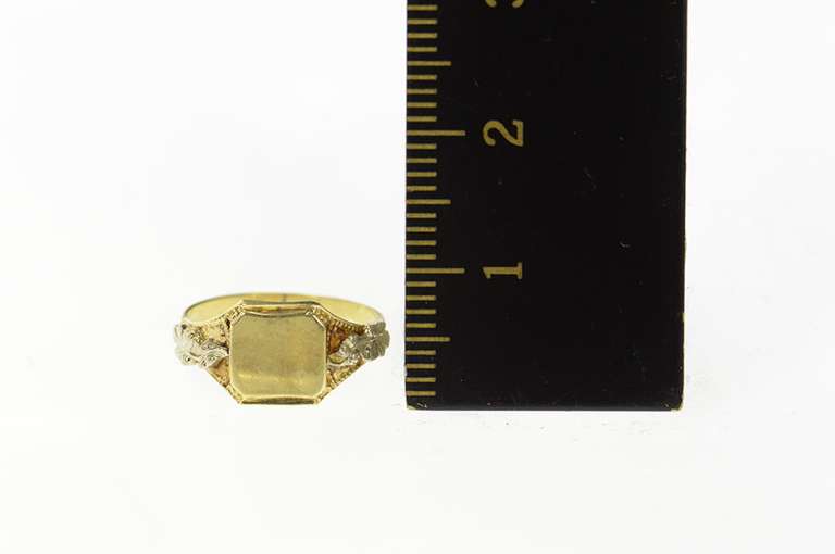 14K Yellow Gold Art Deco Monogrammable Ornate Child's Ring